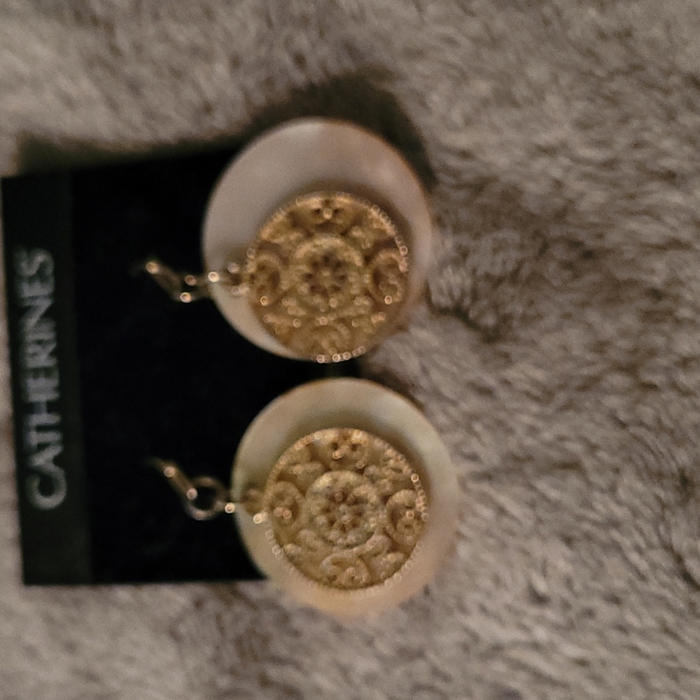 Catherine's earrings